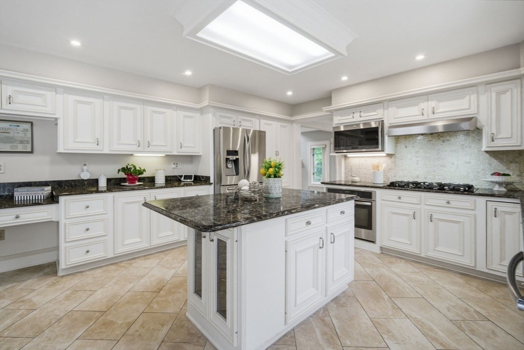 27 Lady Slipper Cir