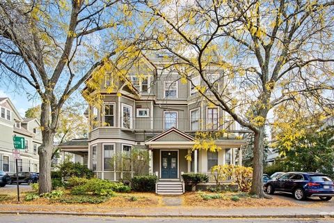 72 Cypress St 1 Brookline MA 02445