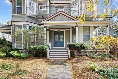 72 Cypress St 1 Brookline MA 02445