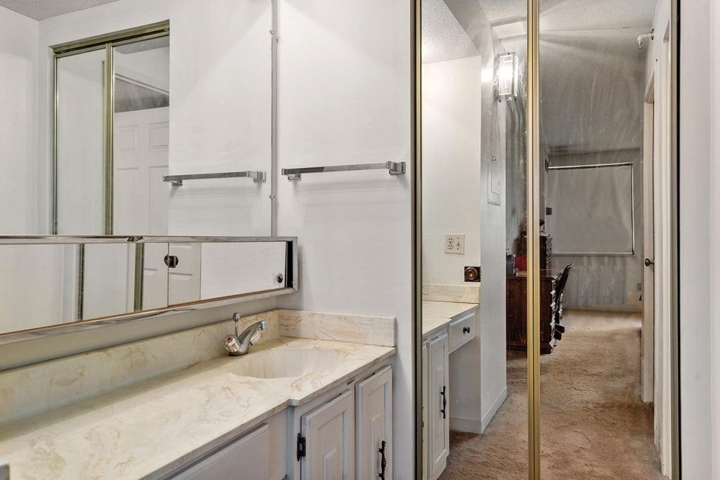 250 Hammond Pond Parkway 1611S, Newton, MA Photo #10