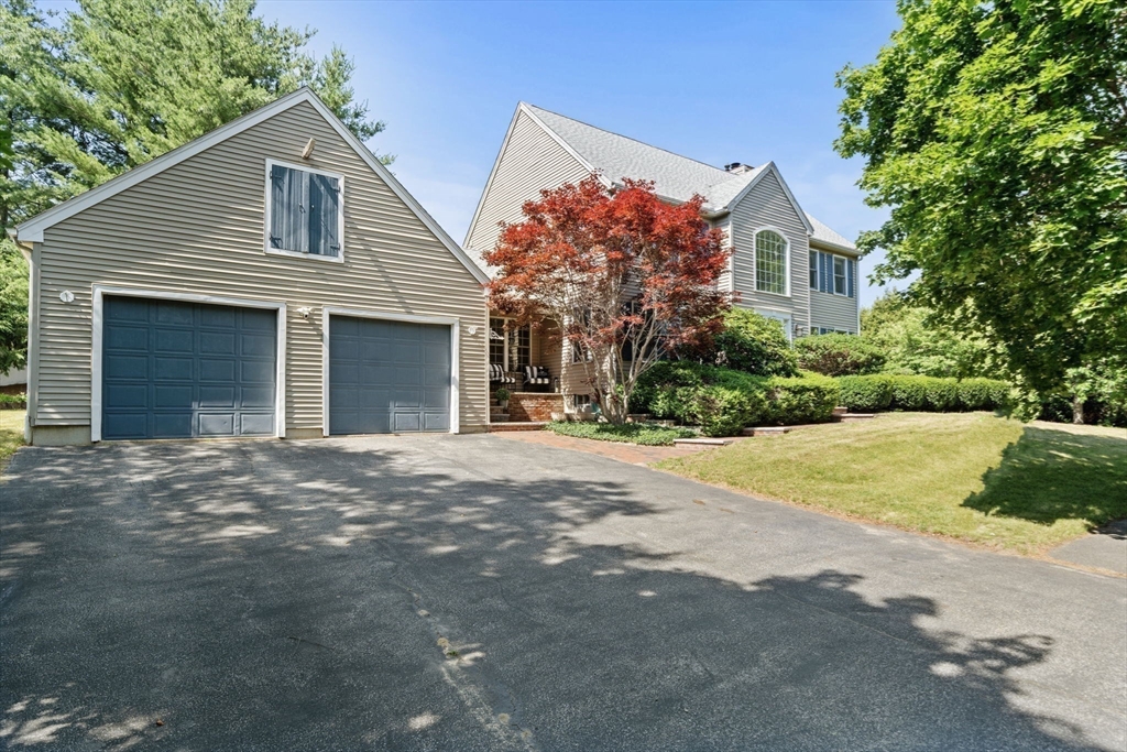 14 Marina Dr