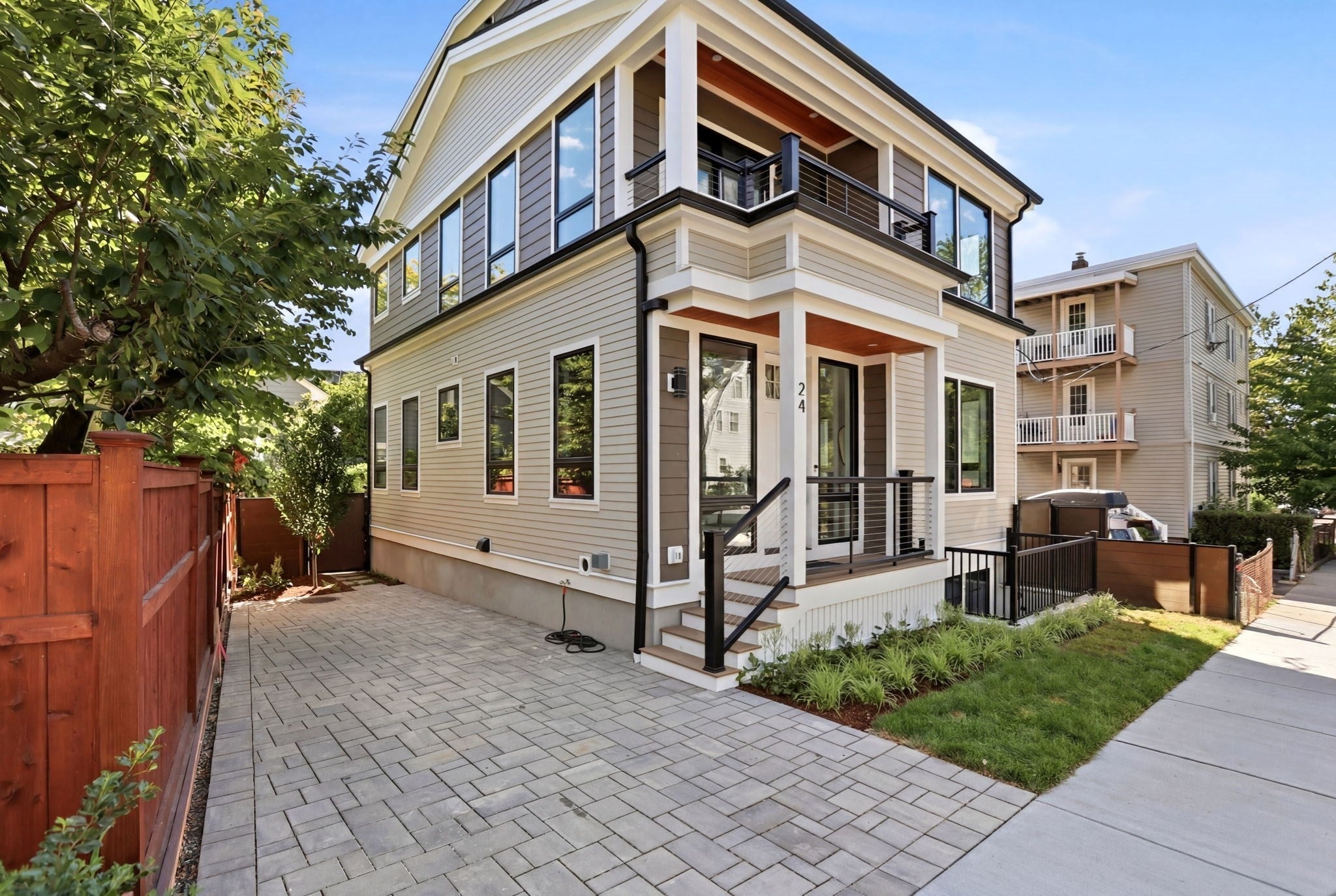 24 Newell St