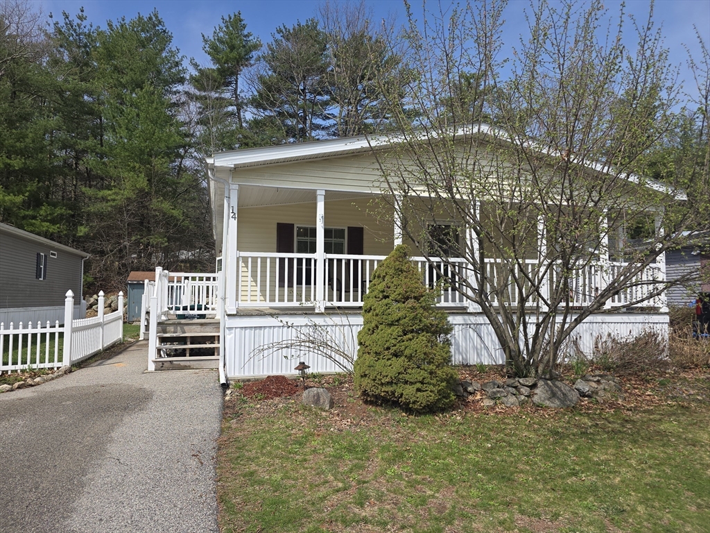 14 Medallion Rd