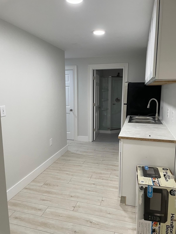Click for 202 Shores St #B, Taunton, MA slideshow