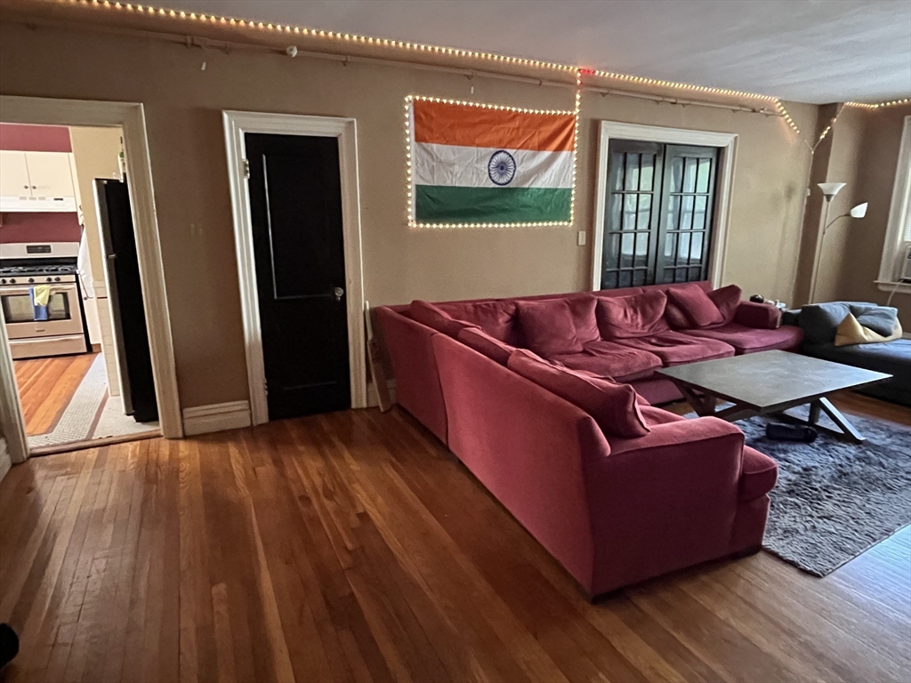 317 Saint Paul Street 1