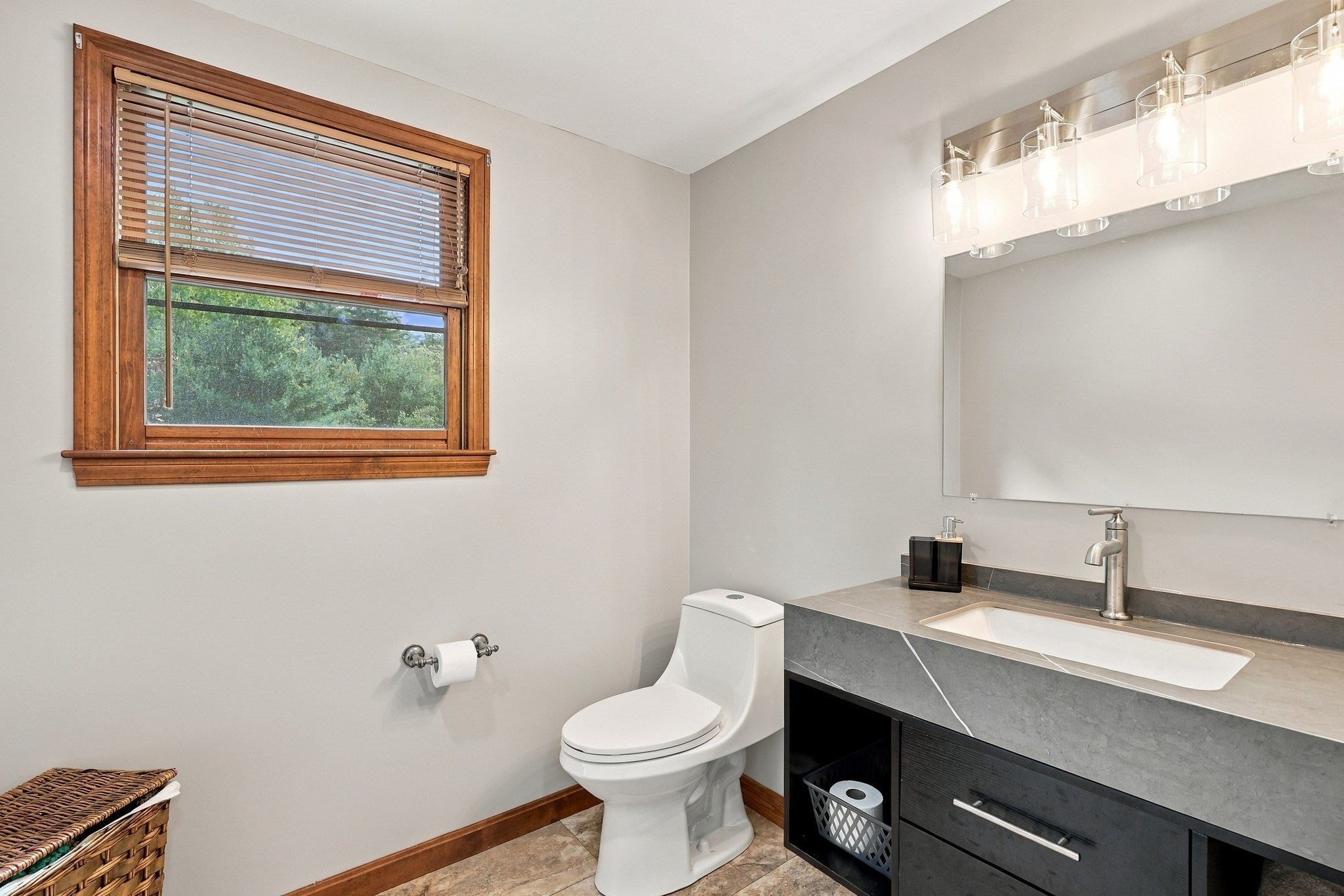 6 Laurel Road, Blackstone, MA Photo #19