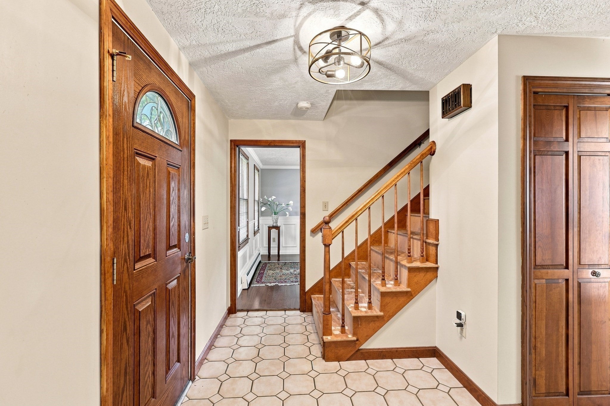 6 Laurel Road, Blackstone, MA Photo #2