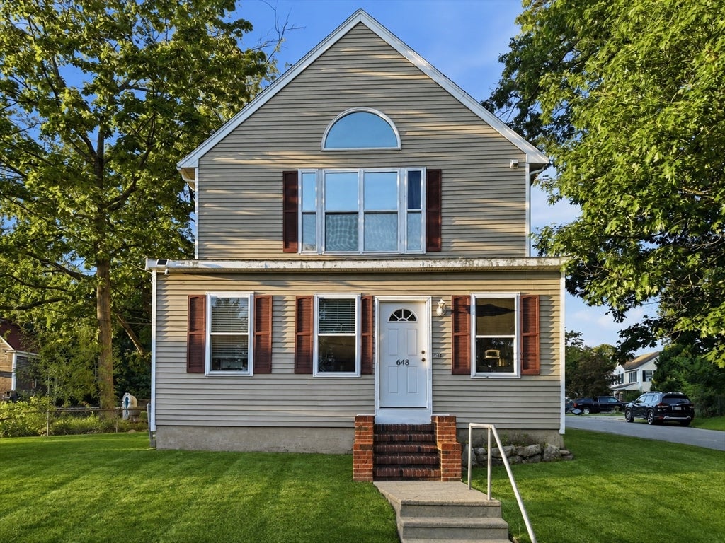 648 Merrimack Ave, Dracut, MA Photo #1