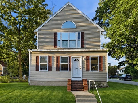 Photo of 648 Merrimack Ave, Dracut, MA 01826 (MLS # 73569050)