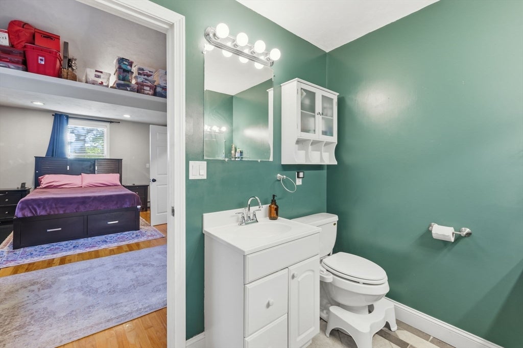 648 Merrimack Ave, Dracut, MA Photo #29