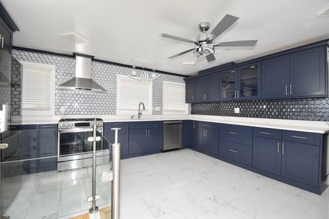 541 Grattan Street Chicopee MA 01020