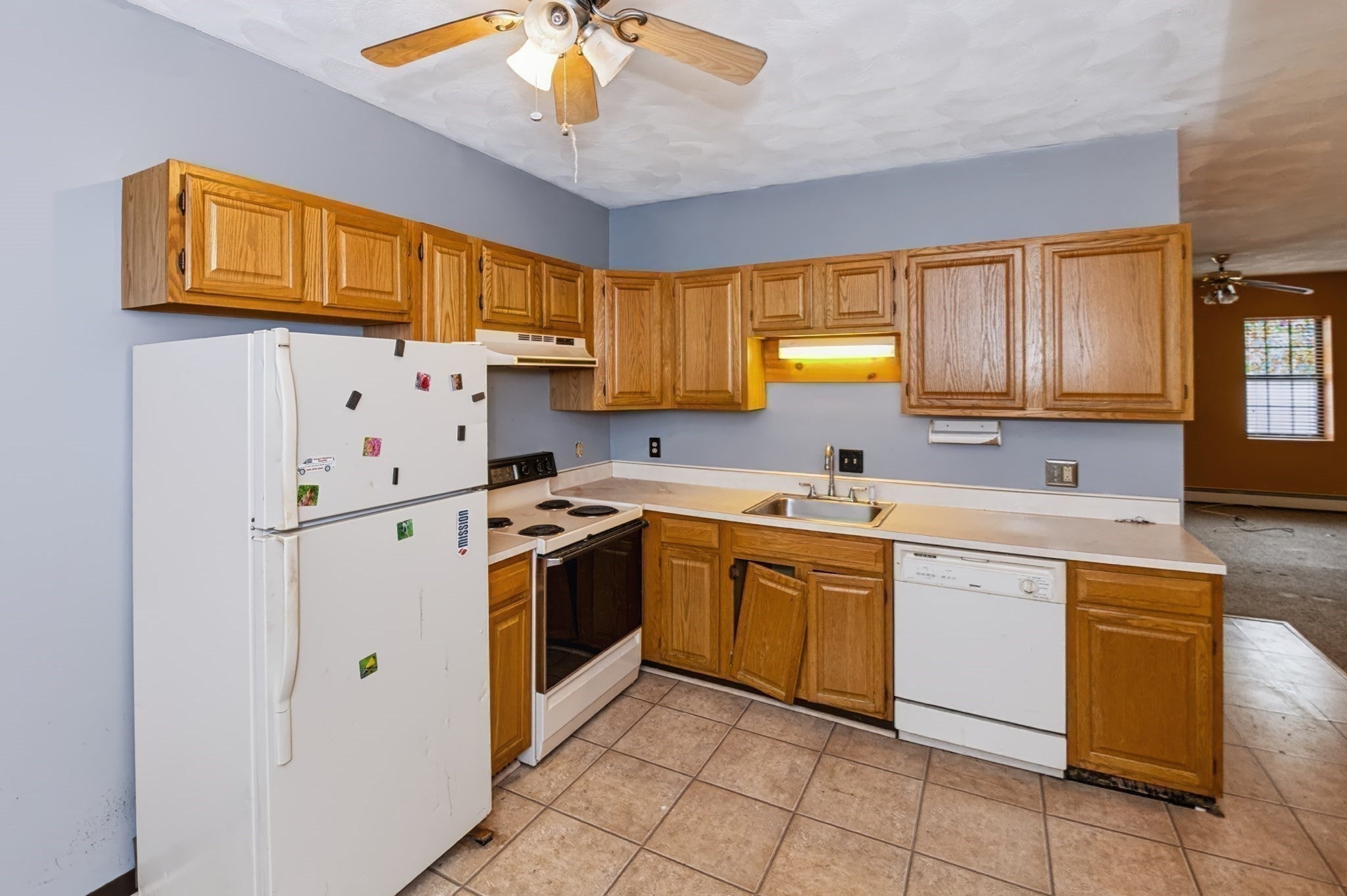 33 Grove St #33, Clinton, MA Photo #12