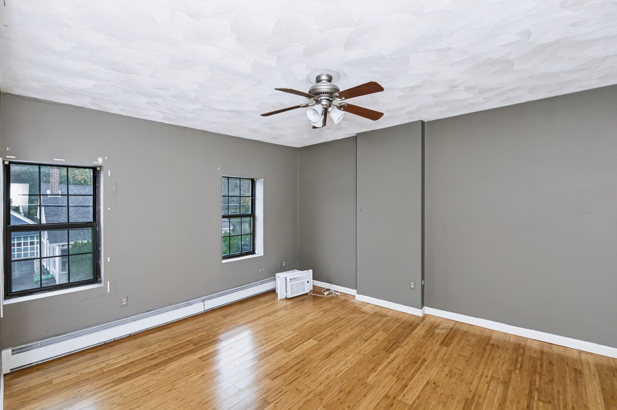 33 Grove St #33, Clinton, MA Photo #21