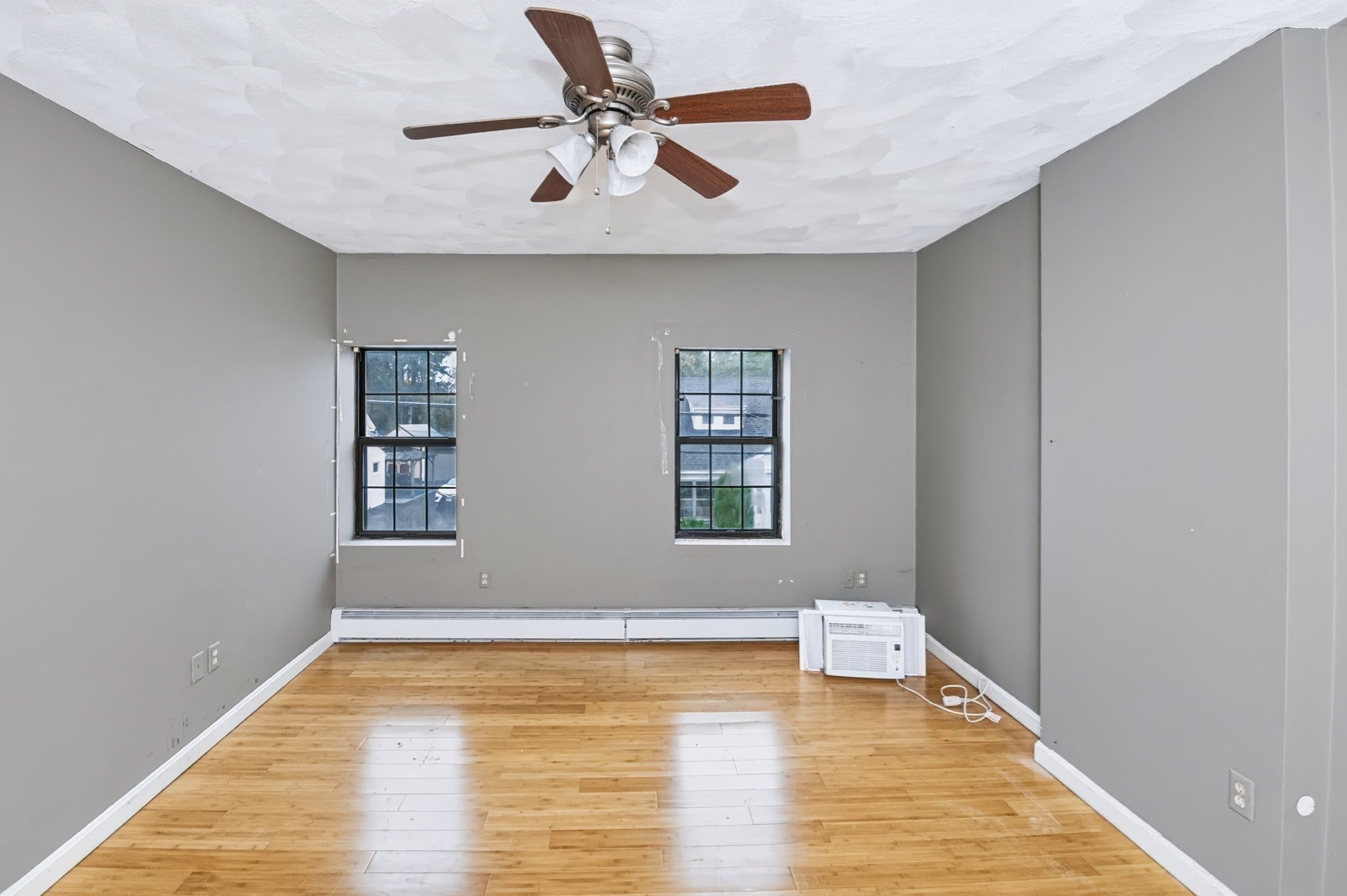 33 Grove St #33, Clinton, MA Photo #17
