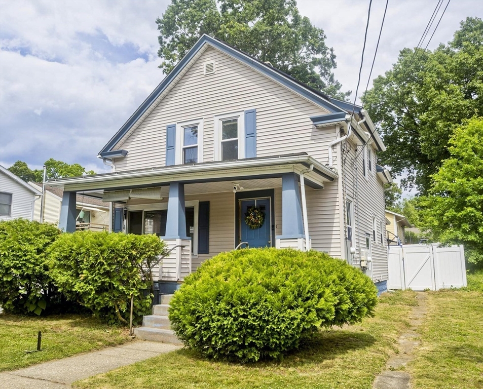 15 Monticello Ave