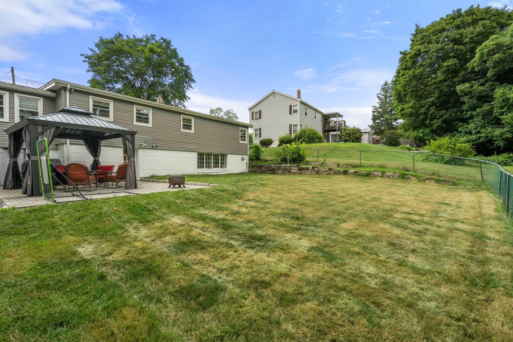44 Susan Park Way, Uxbridge, MA Photo #7