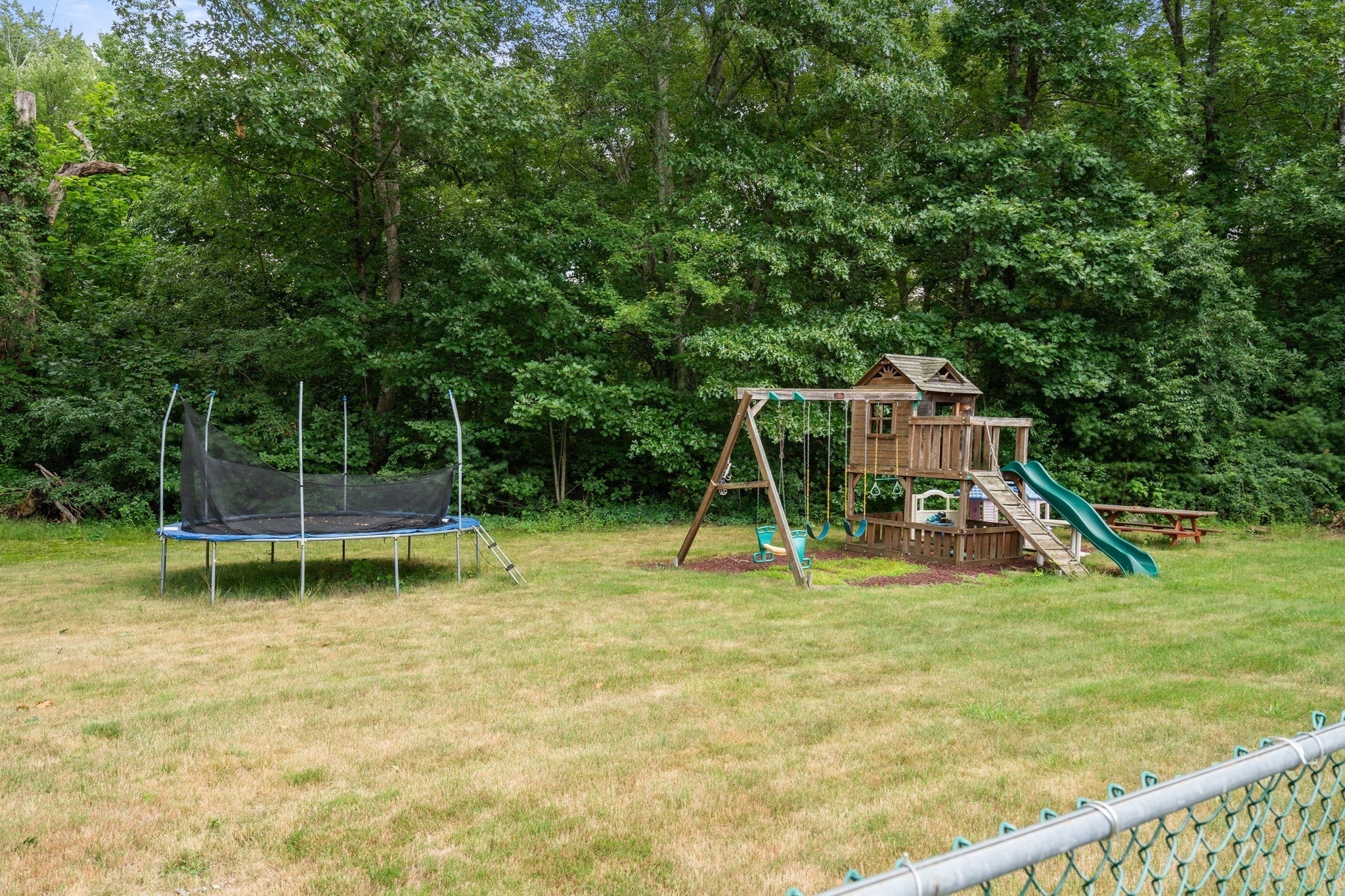 44 Susan Park Way, Uxbridge, MA Photo #10