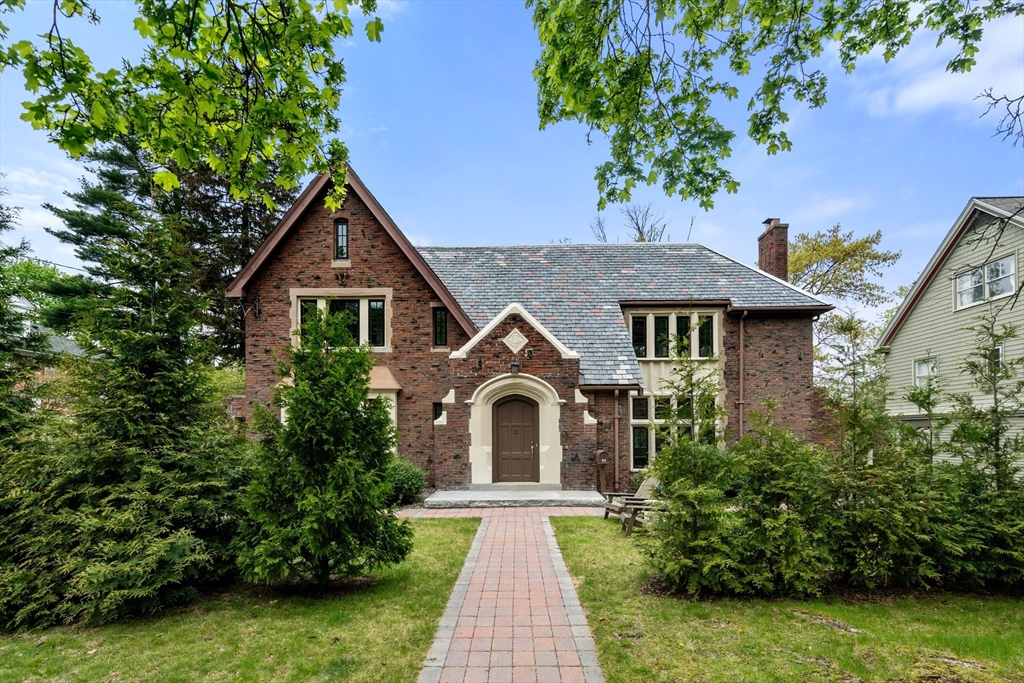 17 Chestnut Hill Ter