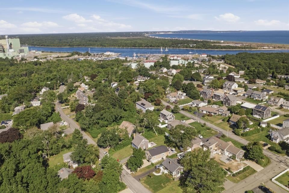 33 Dexter Ave, Sandwich, MA, 33 Dexter Ave, Sandwich, MA Photo #4