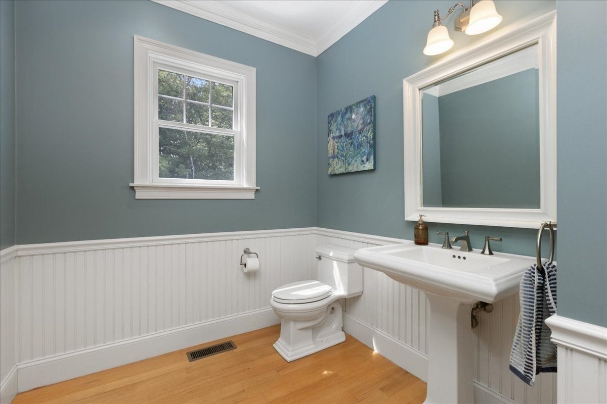 137 Garland Dr, Pelham, NH, 137 Garland Dr, Pelham, NH Photo #18