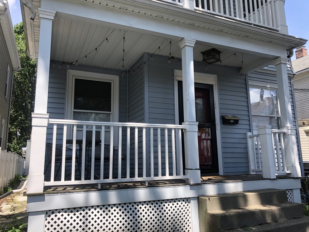 178 Robbins Street 178