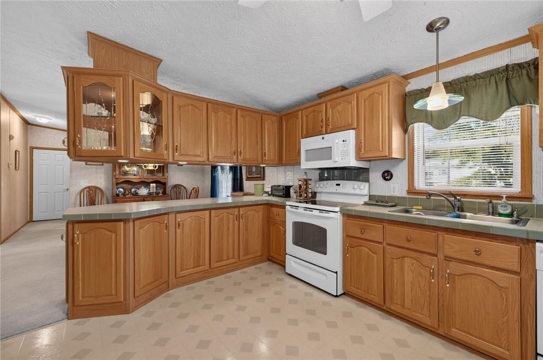 32 Red Tail Trail, Tiverton, RI, 32 Red Tail Trail, Tiverton, RI Photo #16