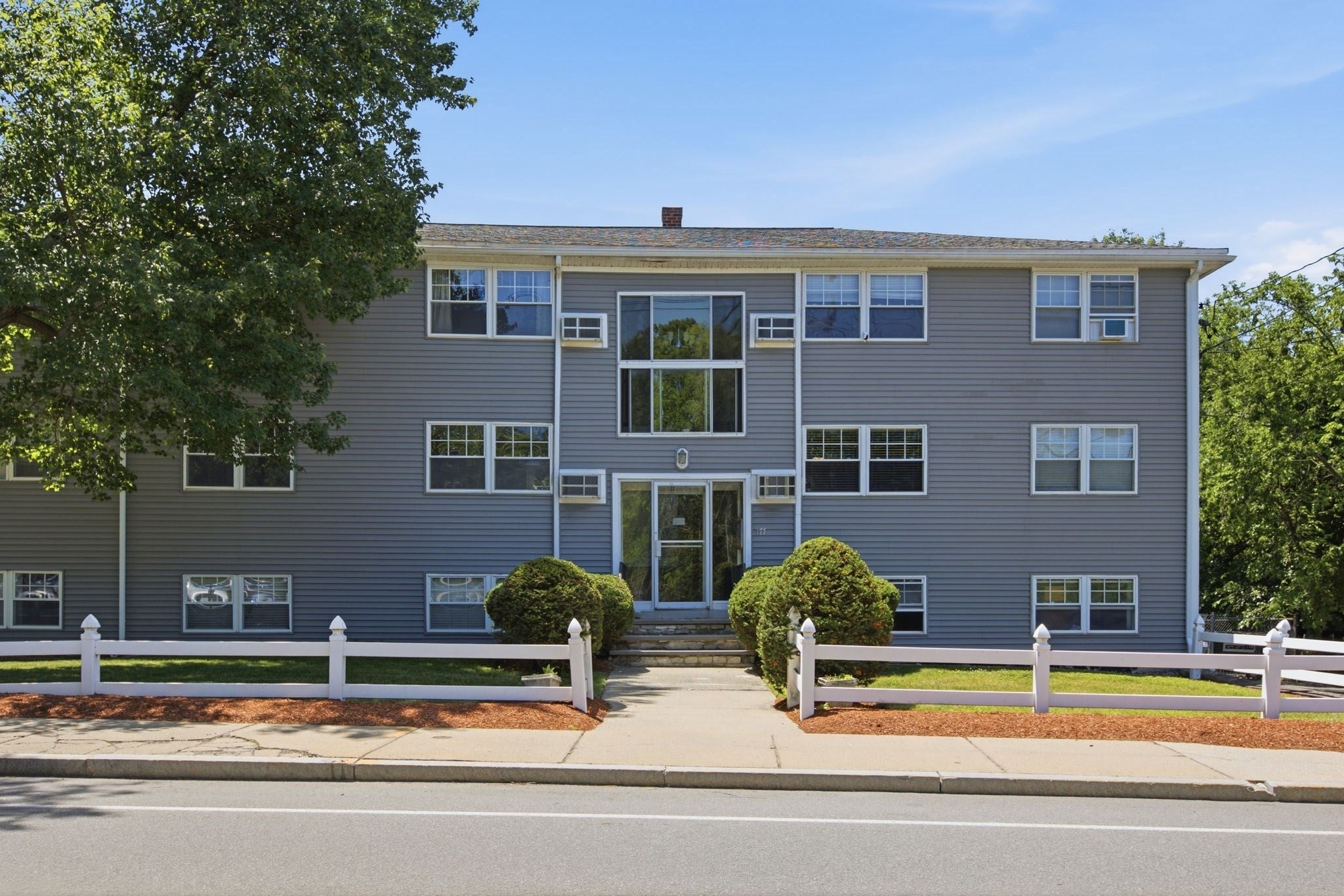 177 Franklin St #3, Stoneham, MA, 177 Franklin St #3, Stoneham, MA Photo #9