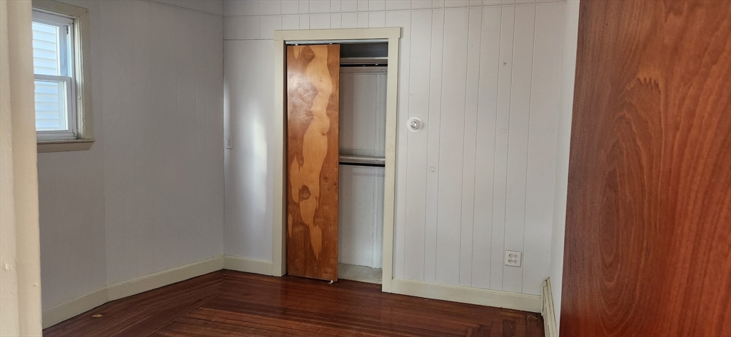 60 Cottage St 1