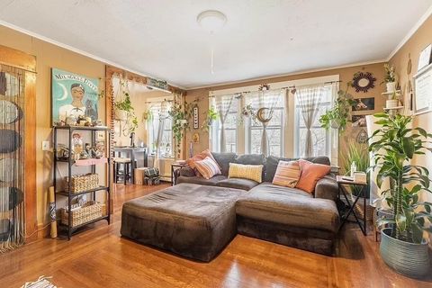 Photo of 22 5th Avenue #1R, Taunton, MA 02780 (MLS # 73551969)