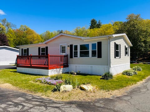 Photo of 93 Grochmal Ave #119, Springfield, MA 01150 (MLS # 73517700)