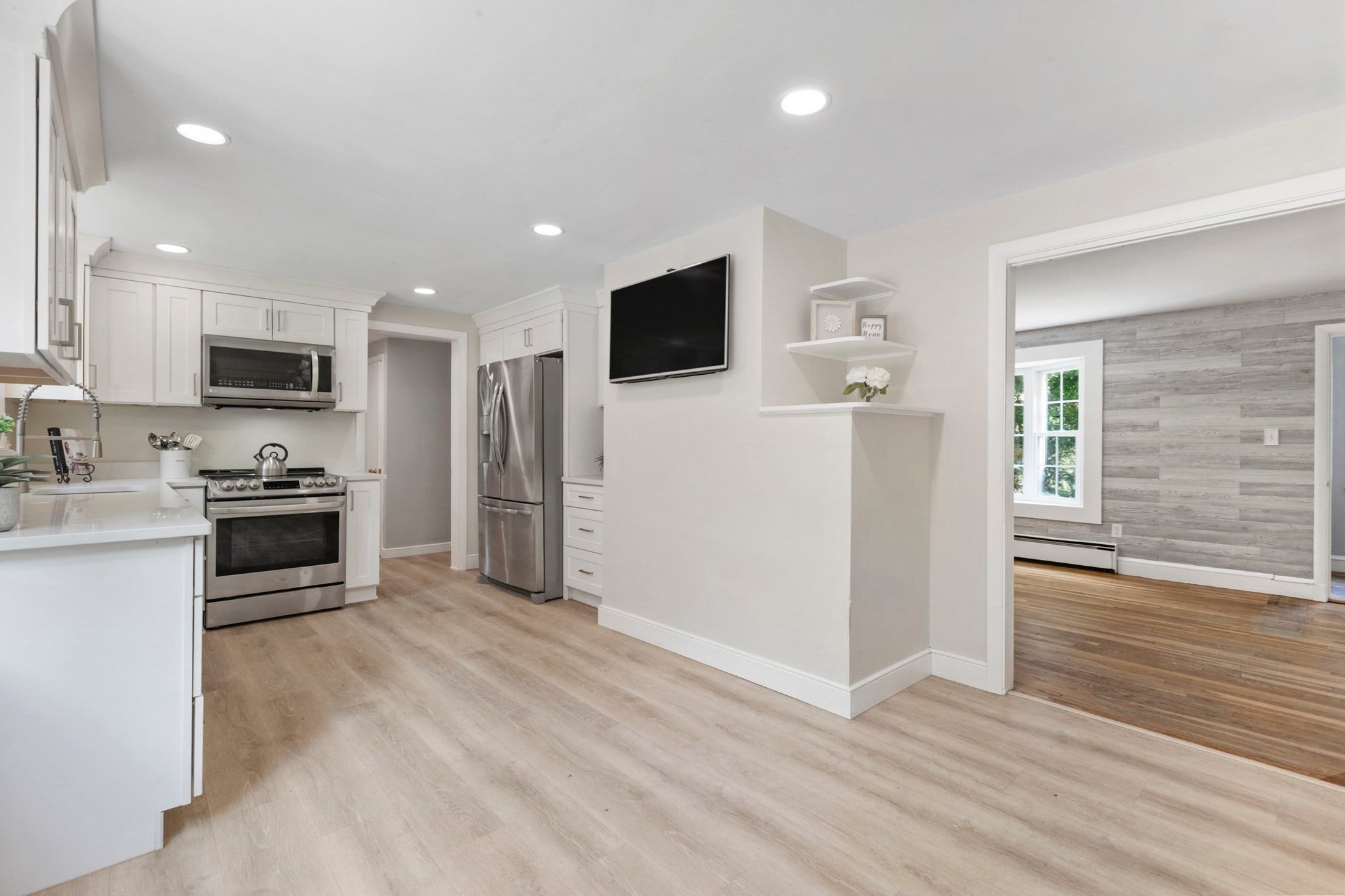 164 Ridge Street, Millis, MA, 164 Ridge Street, Millis, MA Photo #6