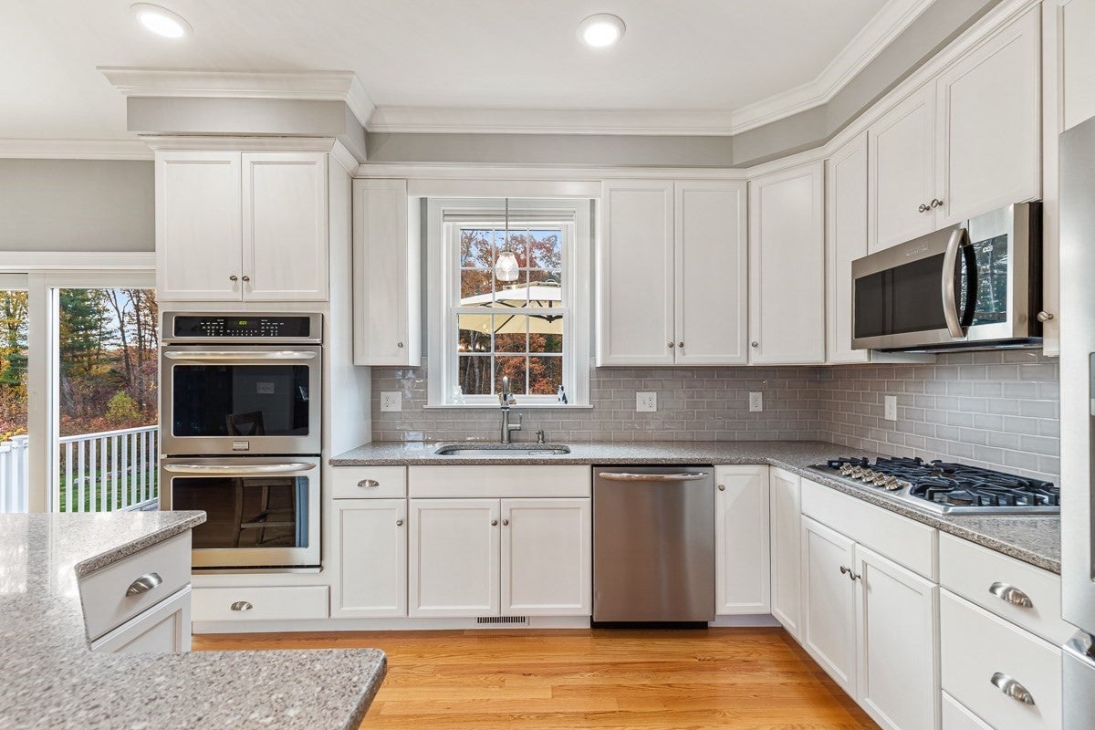 705 County St, Seekonk, MA, 705 County St, Seekonk, MA Photo #7