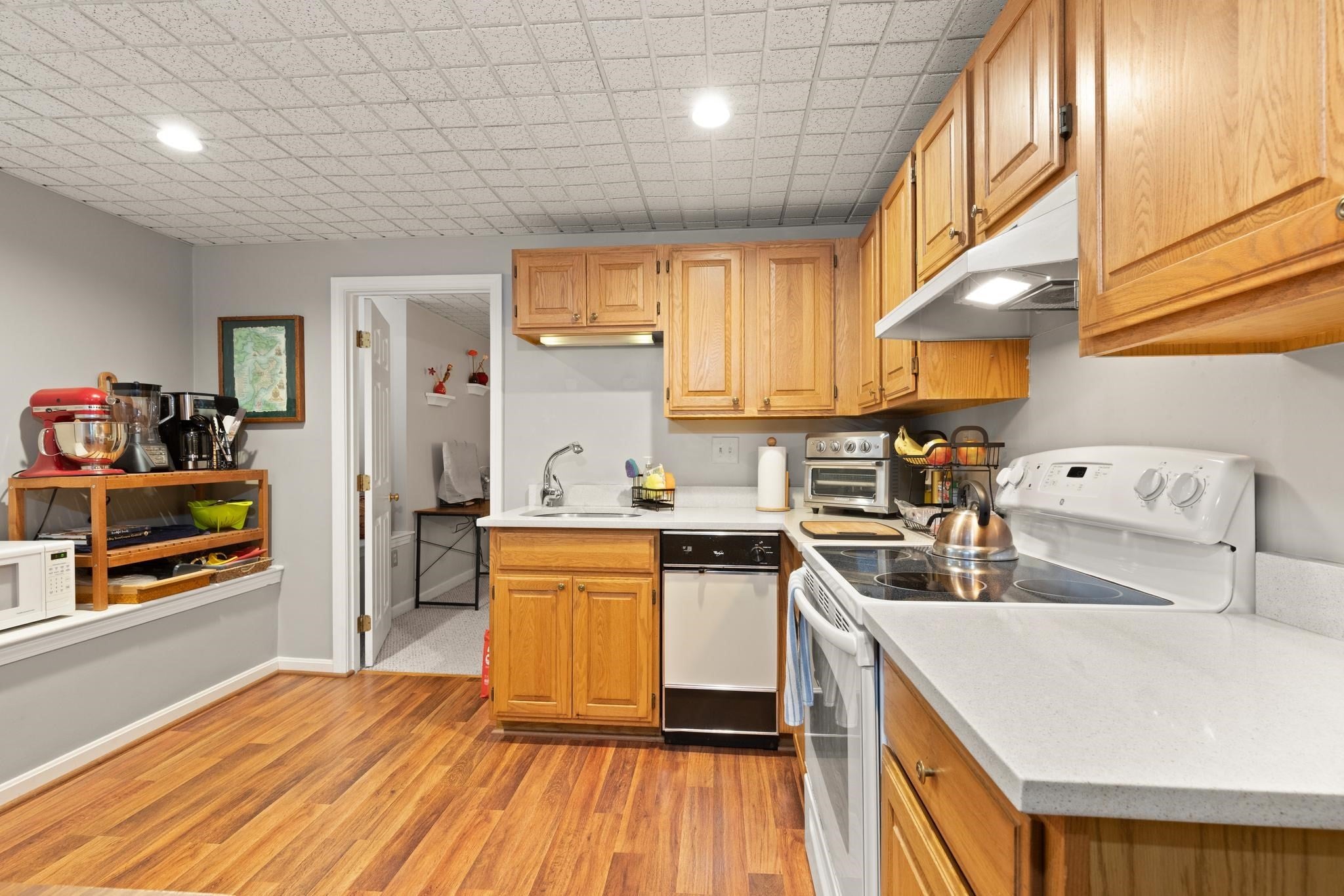 110 South Ave #2, Whitman, MA, 110 South Ave #2, Whitman, MA Photo #12