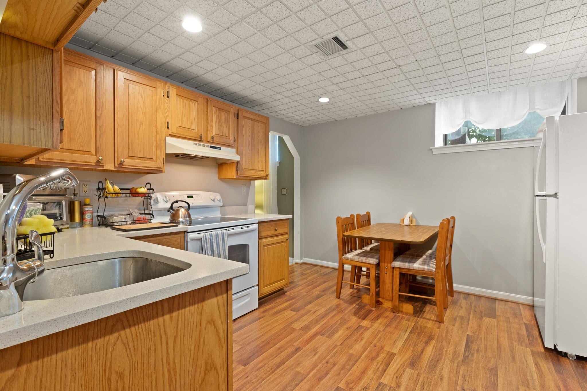 110 South Ave #2, Whitman, MA, 110 South Ave #2, Whitman, MA Photo #13