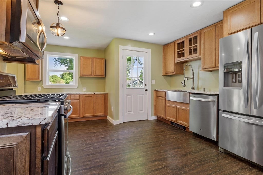 48 Central St, West Brookfield, MA, 48 Central St, West Brookfield, MA Photo #6
