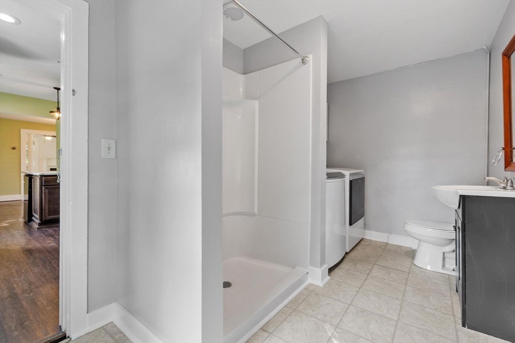 48 Central St, West Brookfield, MA, 48 Central St, West Brookfield, MA Photo #20