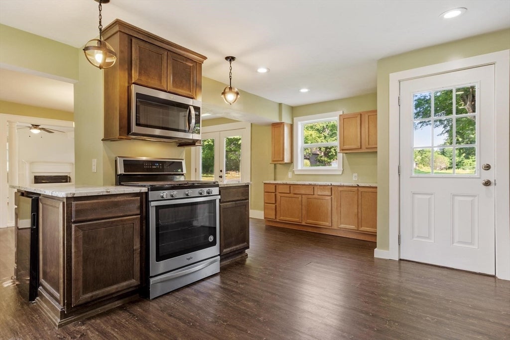 48 Central St, West Brookfield, MA, 48 Central St, West Brookfield, MA Photo #7