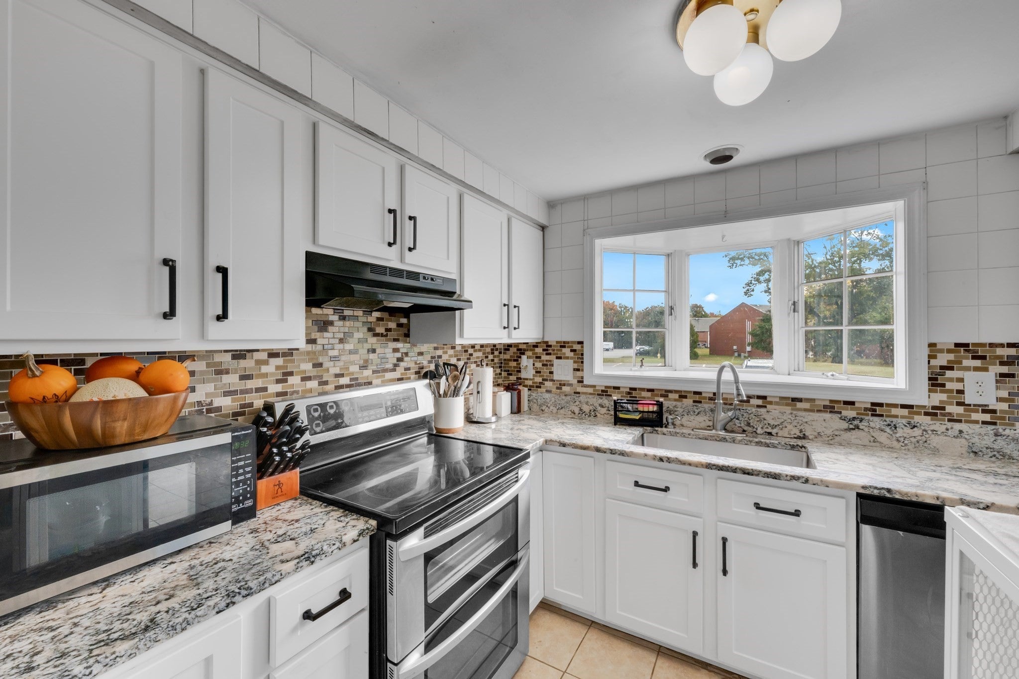 5 Mayberry Dr #G, Westborough, MA Photo #3