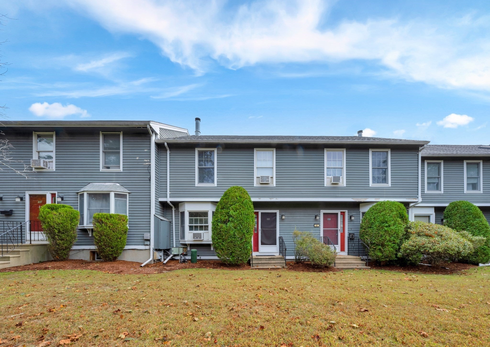 Photo of 5 Mayberry Dr, Westborough, MA