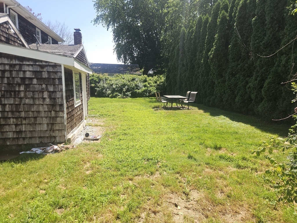 114 Pearl Street, Dartmouth, MA Photo #21