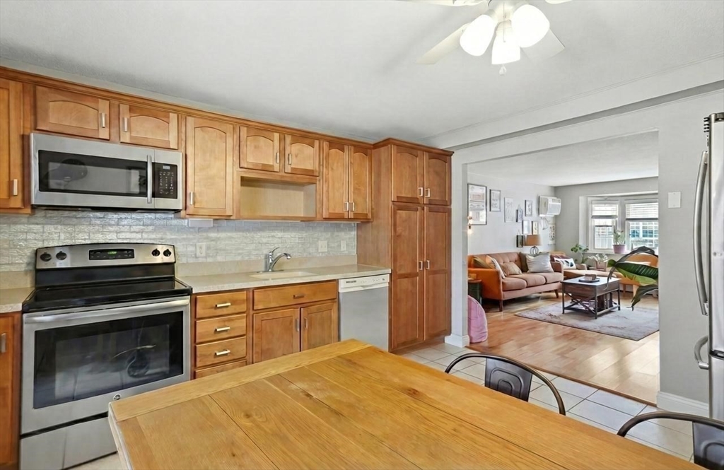 70 Washington Park Dr 6