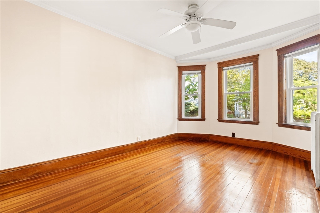 Belmont, Massachusetts 02478, United States, 6 Bedrooms Bedrooms, ,3 BathroomsBathrooms,Residential,Pending,202636