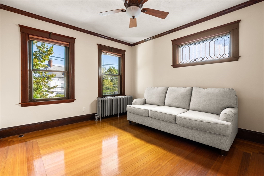 Belmont, Massachusetts 02478, United States, 6 Bedrooms Bedrooms, ,3 BathroomsBathrooms,Residential,Pending,202636