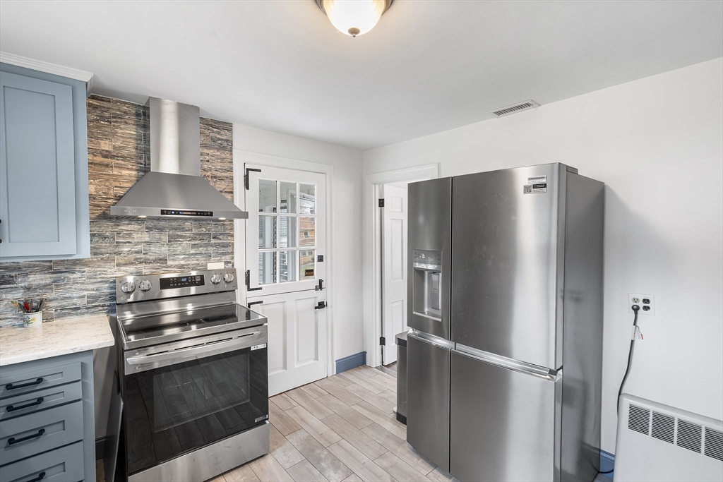 30 Strathmore Rd