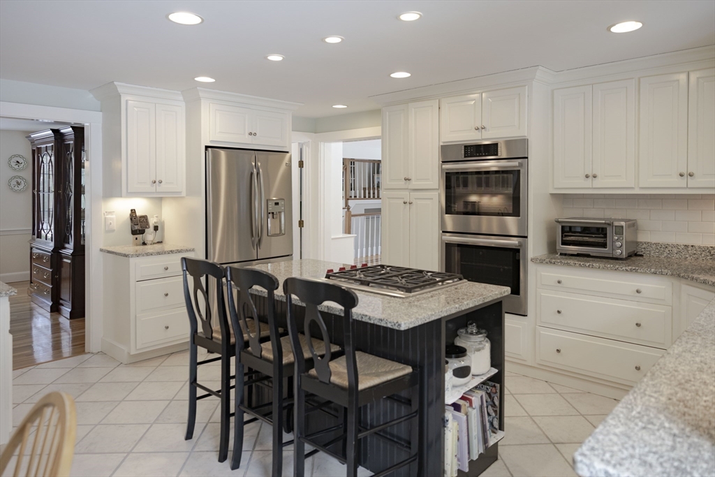 98 Bunker Hill Rd