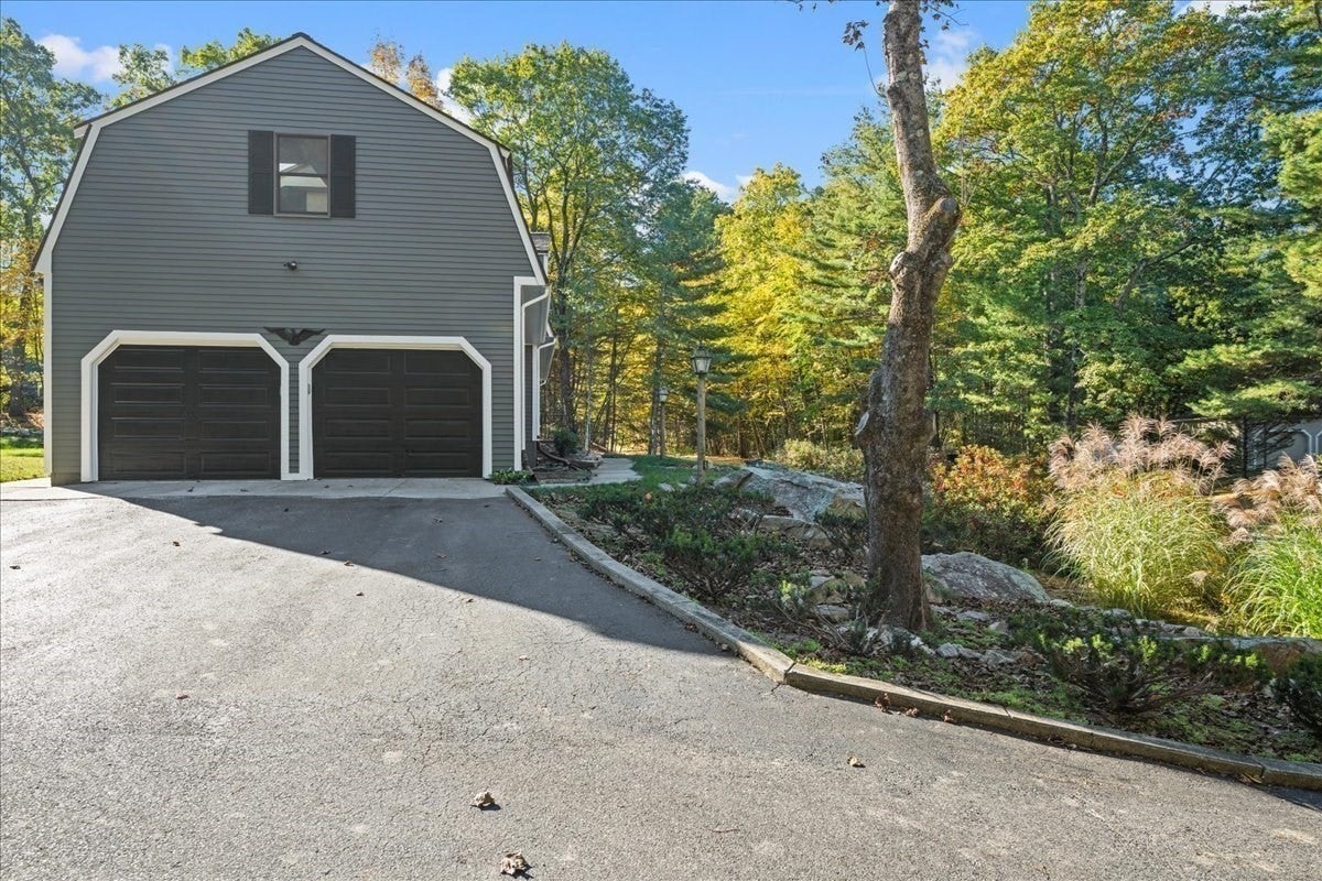4 Garrison Ln, Southborough, MA, 4 Garrison Ln, Southborough, MA Photo #39