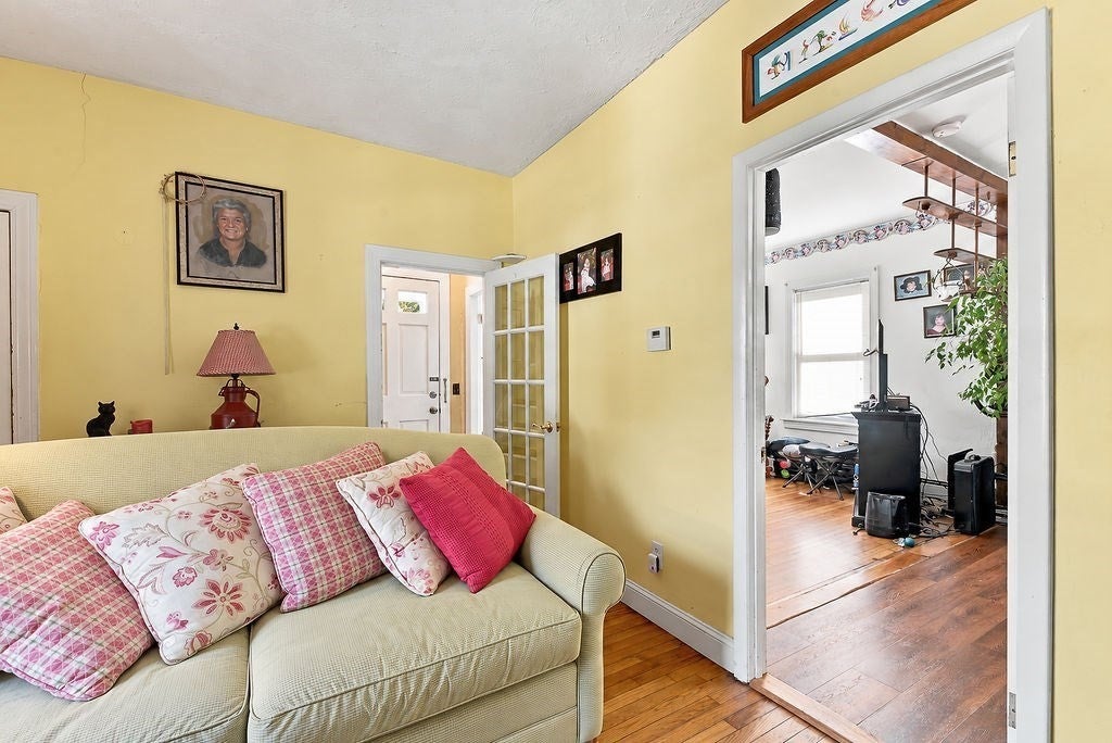 4 Prospect St, North Attleboro, MA, 4 Prospect St, North Attleboro, MA Photo #9