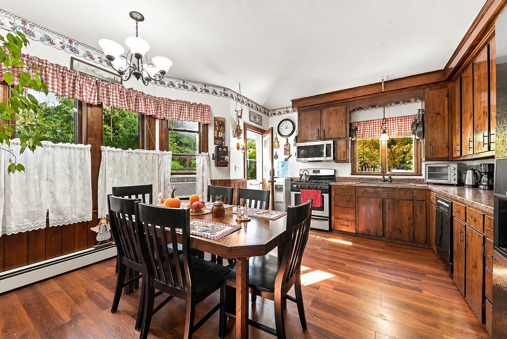 4 Prospect St, North Attleboro, MA, 4 Prospect St, North Attleboro, MA Photo #2