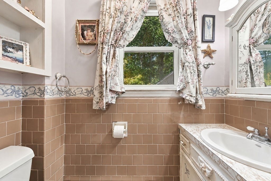 4 Prospect St, North Attleboro, MA, 4 Prospect St, North Attleboro, MA Photo #13