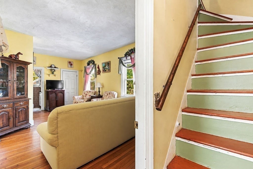 4 Prospect St, North Attleboro, MA, 4 Prospect St, North Attleboro, MA Photo #10